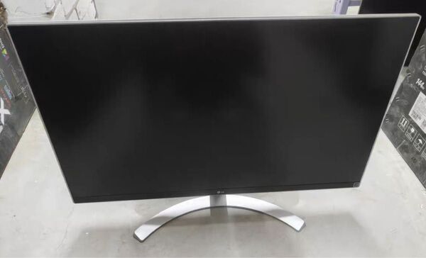 LG 27型 4K ディスプレイ モニター IPS 100%sRGB HDMI DP 対応