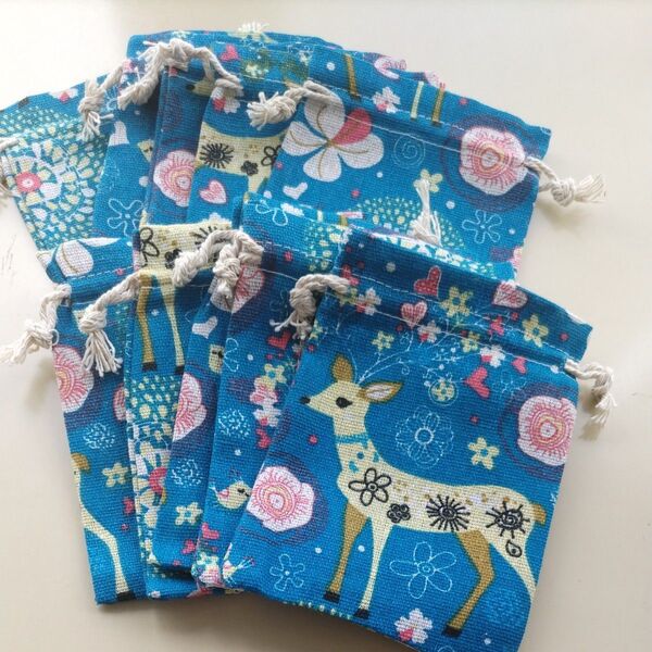 巾着袋 10枚セット 小物入れ ギフト ラッピング ハンドメイド 鹿模様