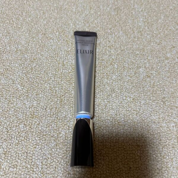 エリクシールレチノパワーリンクルクリームL 22g新品未開封