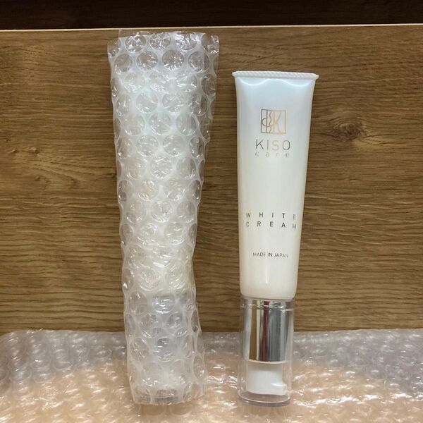 新品未開封 kiso キソ ホワイトクリームVC 30g+使用品残量まだまだ有り!