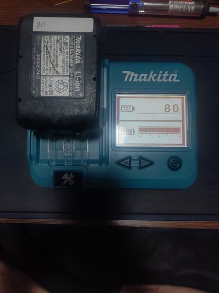【修理品】マキタ18vバッテリーBL1860B充電回数81回(基盤交換品)沖縄、離島不可