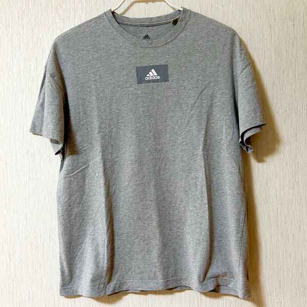 adidas アディダス 綿100% ロゴプリント入り 半袖Tシャツ サイズL