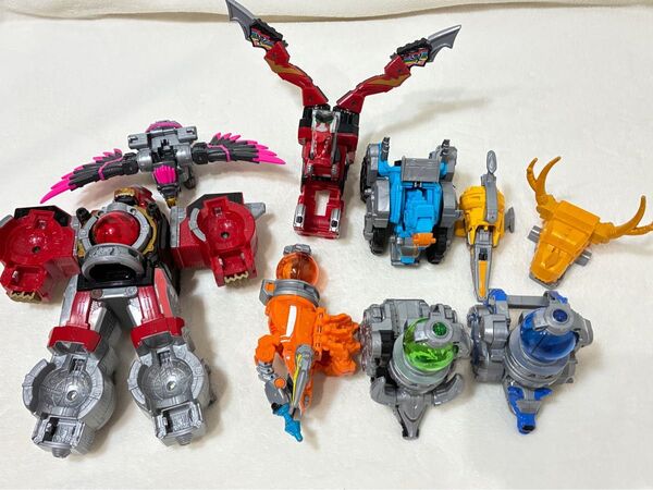 宇宙戦隊キュウレンジャー キュータマ合体 DX キュウレンオー