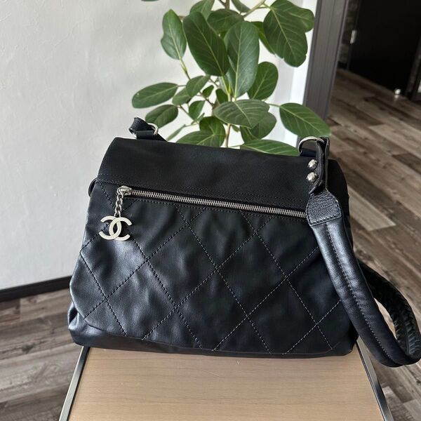 CHANEL パリビアリッツ ショルダーバッグ ブラック ダイヤモンドステッチ