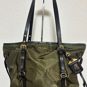 PRADA トートバッグ