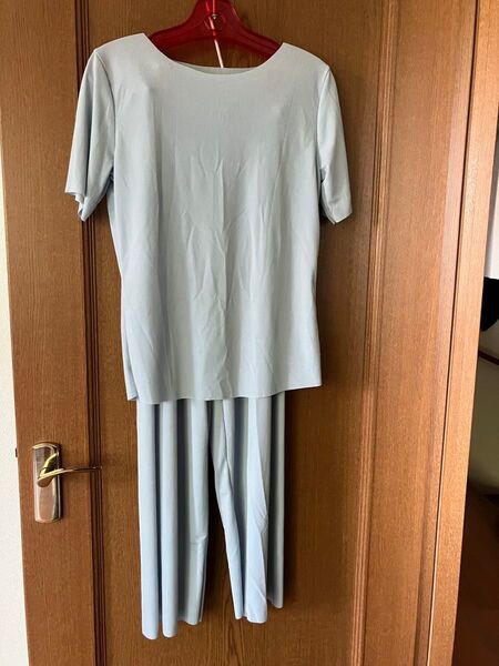 【新品】値下げ中 ルームウエア 接触冷感 ワイドパンツ さらさら シェア ナイトウェア 半袖