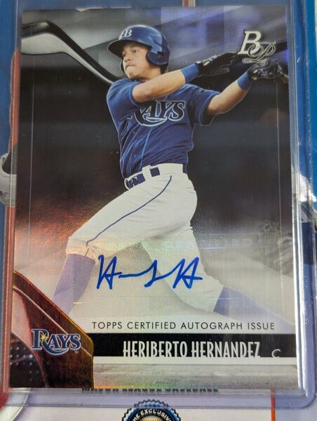 Topps Heriberto Hernandez 2025年メジャーデビュー&初本塁打 直筆サイン入り MLBカード