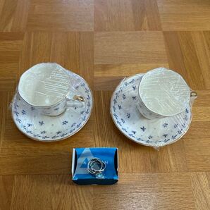 NIKKO カップ&ソーサー 2客セットと、3連指輪