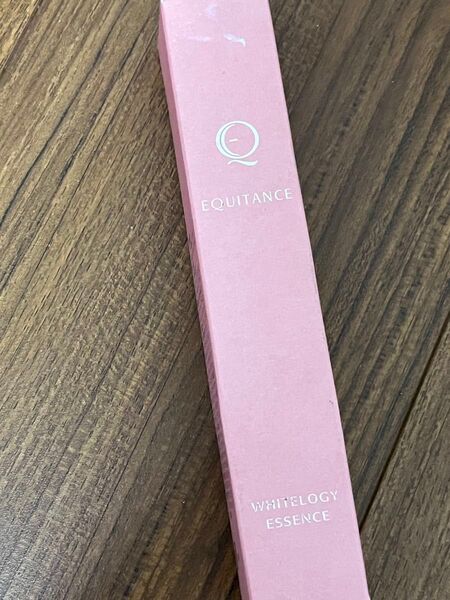 EQUITANCE エクイタンスホワイトロジー エッセンス 美容液