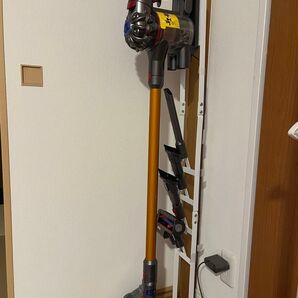ダイソン V8 sv10 Fluffy スタンド付き コードレスクリーナー 掃除機