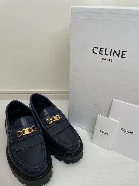 セリーヌ トリオンフチェーン付き CELINE マーガレット ローファ / ポリッシュドブル 24㎝ 37 ネイビー トリオンフ