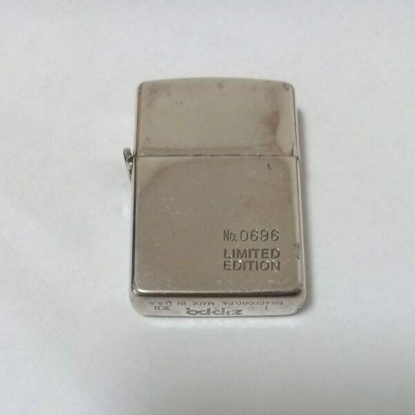 【AD1300gtea】ジッポオイルライター ZIPPO 【1996年】 喫煙グッズ 喫煙具 ジッポー Zippo 火花確認済み