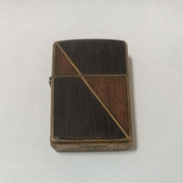 【ZZ1241vgkb】ジッポオイルライター ZIPPO 【2009年】 喫煙グッズ 喫煙具 ジッポー Zippo 火花確認済み