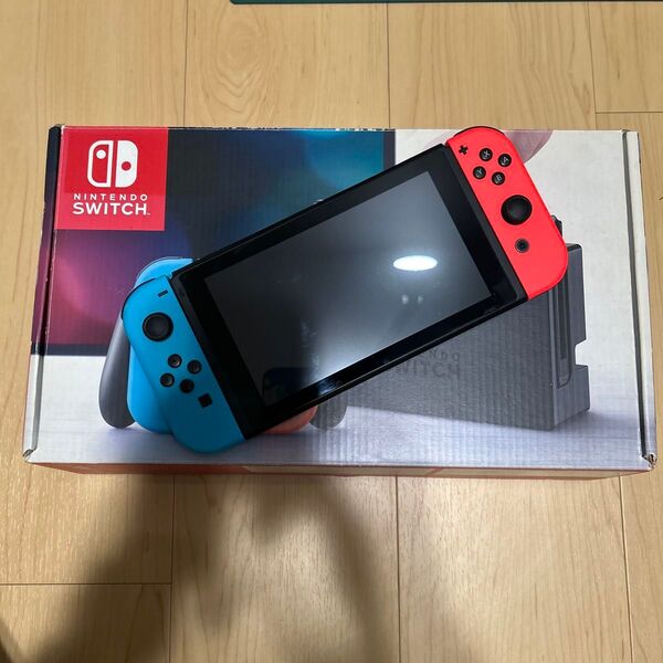 Nintendo Switch Joy-Con (L)ネオンブルー/(R)ネオンレッド HAC-S-KABAA