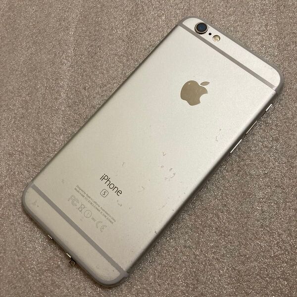 Apple iPhone 6s シルバー