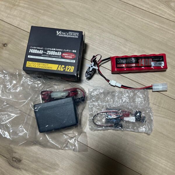 ヨコモ AC-12D 充電器・サーボ・スピードコントローラーSCR45A