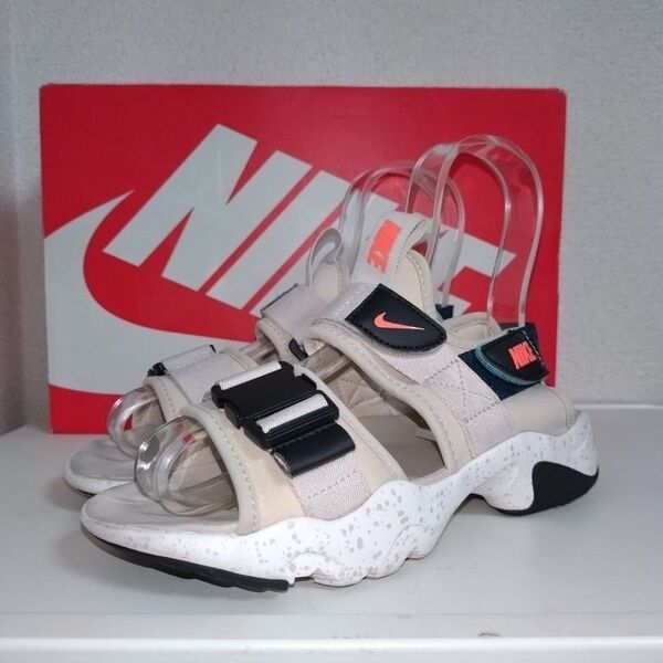 NIKE ナイキ サンダル キャニオン