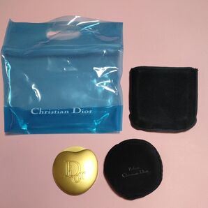 美品 Christian Dior ハート型 保存袋 付き