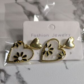 ピアス ハート