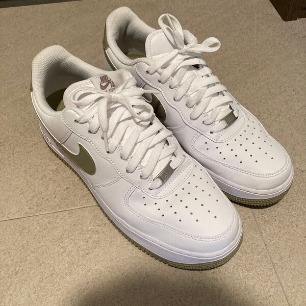 NIKE AIR FORCE 1 '07 28.5cm ホワイト