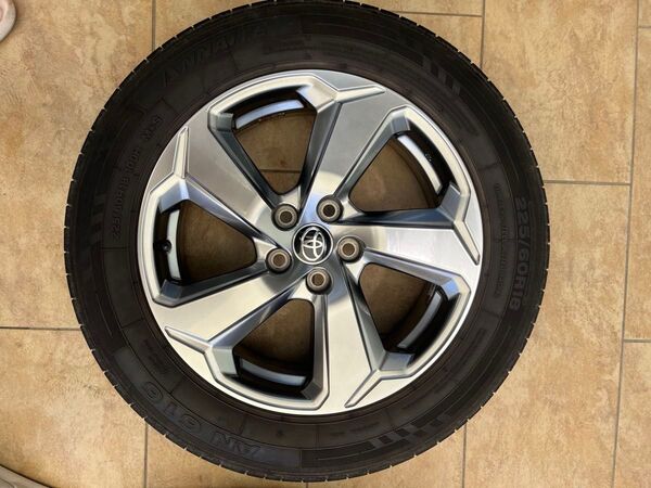 RAV4 純正ホイール 4本 タイヤセット 225/60/18