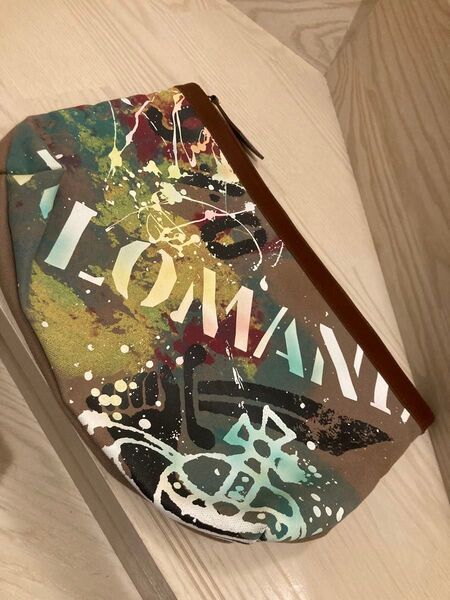 Vivienne Westwood ANGLOMANIAヴィヴィアンウエストウッドペイント総柄クラッチ バッグ