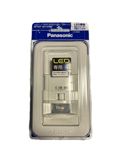 最終価格 Panasonic WTKP1811WKP 壁取付熱線センサ付自動スイッチ