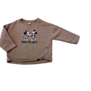 【futafuta フタフタ】美品 ディズニー ミッキーミニートレーナー 95