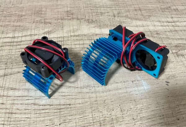 ラジコン540モーター用ヒートシンク ブルー ファン付き 2個セット