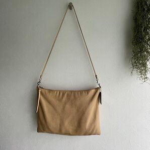COACH レザー ショルダーバッグ ベージュ 斜めがけ 本革 正規品