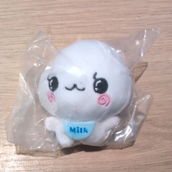 みるみるちゃん しずくちゃん ちいさなしずくのようせいたち。 ふわふわぬいぐるみ キーホルダー