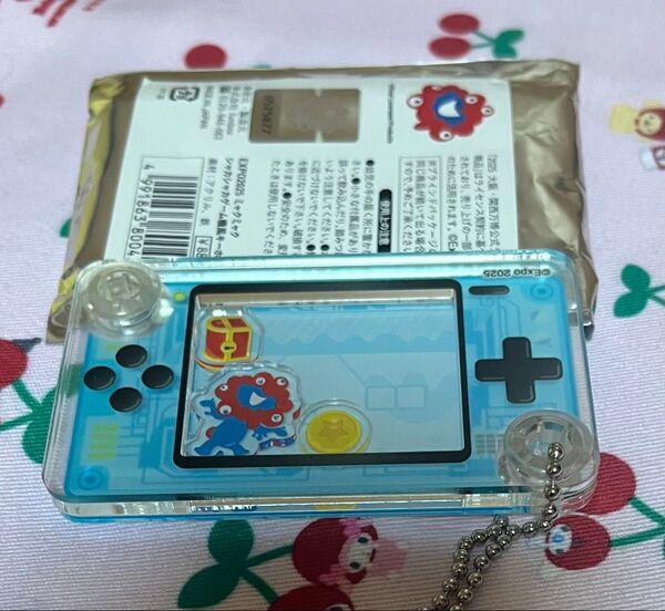 関西万博 ミャクミャク シャカシャカゲーム機風キーホルダー