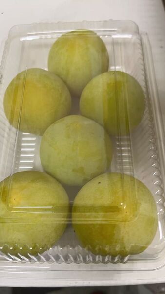 すもも ソルダム 2kg 甘酸っぱくて 美味しい 果物 旬のフルーツ