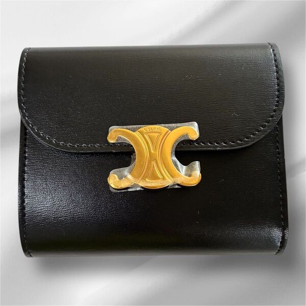 美品 金具シール付き CELINE スモール フラップウォレット トリオンフ