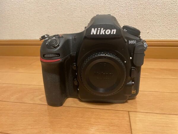 Nikon D850 【超美品】 デジタル一眼レフカメラ レンズ付