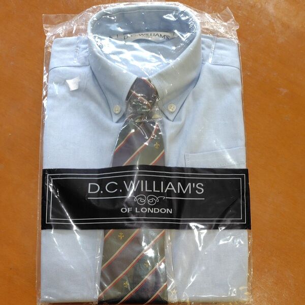 ★訳ありDC.WILLIAM'S サイズ110 子供長袖 ワイシャツ ネクタイ付き ブルー