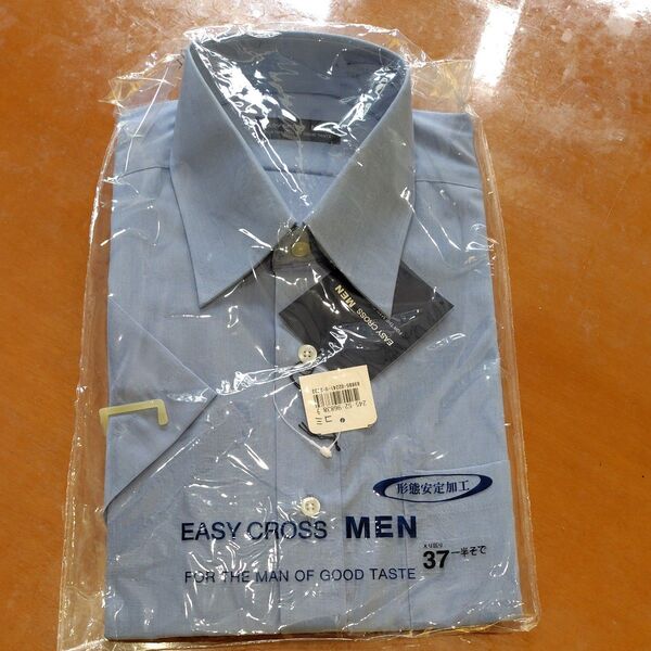 ★37-半袖 形態安定★Easy Cross MEN 半袖ワイシャツ カッターシャツ形態安定サイズ37