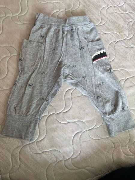 キッドバウキッズ パンツ サルエルサメ柄 グレー 100サイズ