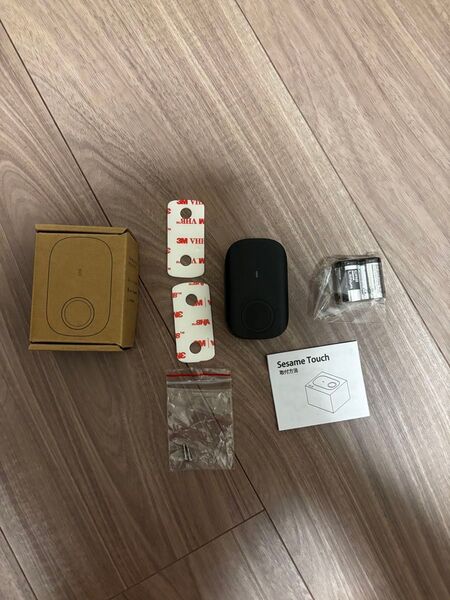 美品セサミ タッチ Sesame Touch 新品電池4本付き