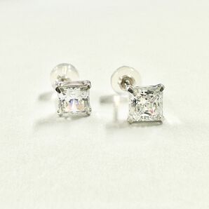 現品限り!K10WG キュービックジルコニアCZ 7.5mm ピアス ペア