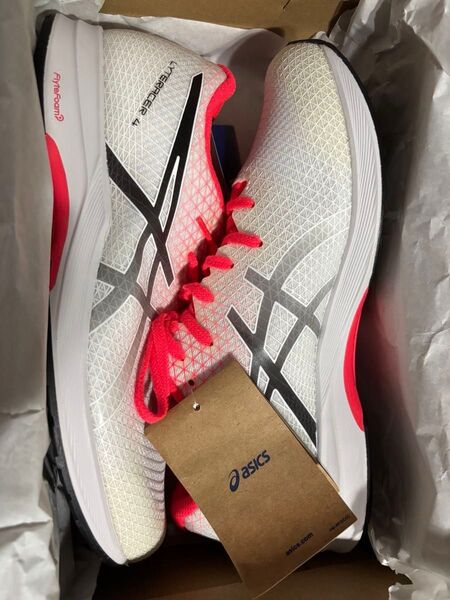 新品asicsアシックス LYTERACER 4 ホワイト/ディーヴァ26.5cm1011B350110 | スポーツ靴ランニング