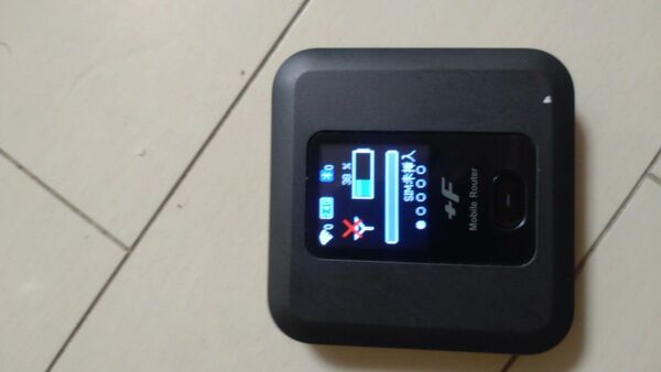 +F Mobile Router FS030W モバイルルーター