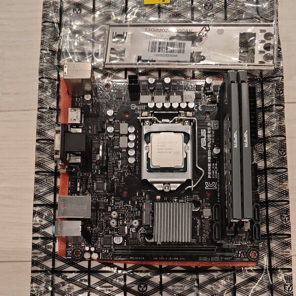 PRIME H310I-PLUS R2.0 miniitx i3 8100 マザーボードメモリー CPUセット