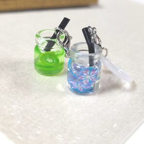 【Smile box】ミニチュアドリンクデザイン チャーム アンブレラマーカー 2個セット①