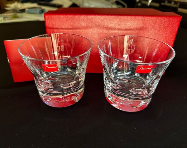 新品未使用Baccarat バカラ ベルーガ ペア ロックグラス ベガ タンブラー 2010 限定品 2客セット純正箱 赤い冊子
