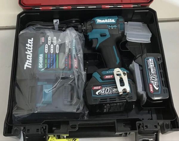 新品未使用! Makita 40V MAX インパクトドライバー TD002GRDX ブルー マキタ工具 2025/06購入