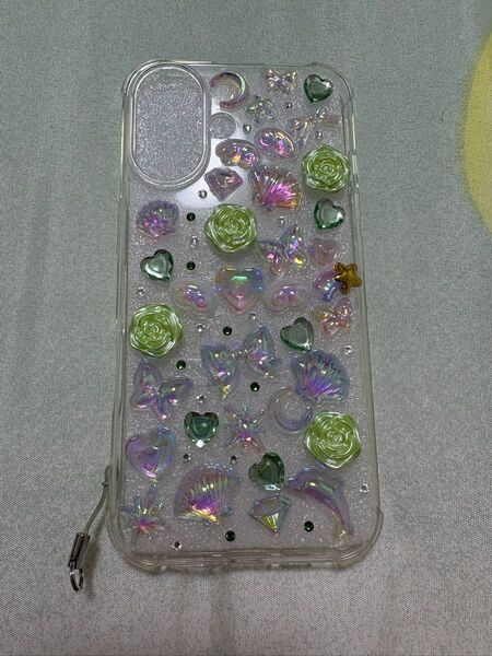 iPhone16ハンドメイドケース