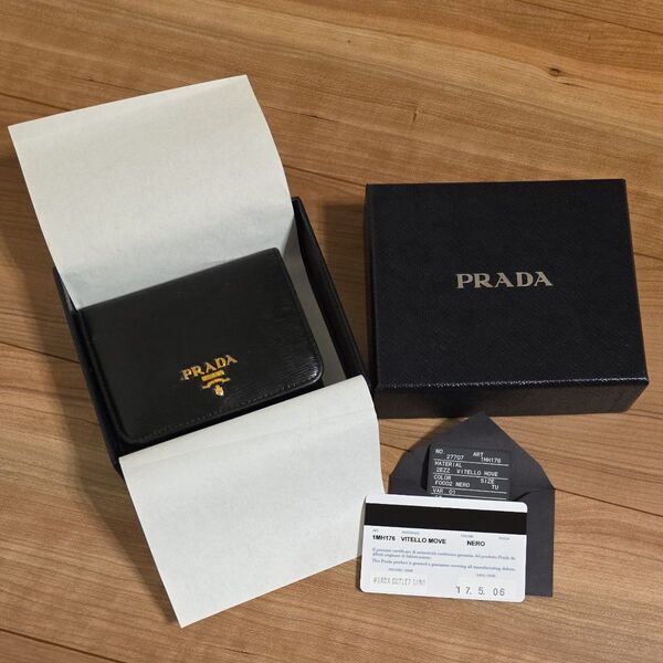 【値下げOK】PRADA プラダ 折財布 1MH176 NERO 黒 2つ折り 長財布 国内正規品 アウトレット