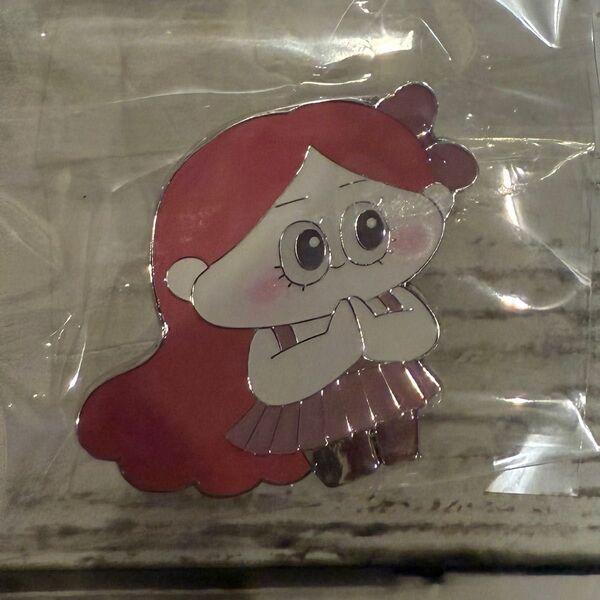 NiziU リマ ピンバッチ