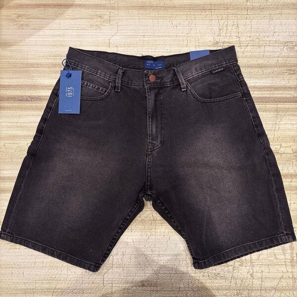 未使用のZARA MAN デニムハーフパンツ ブラック サイズ32インチ